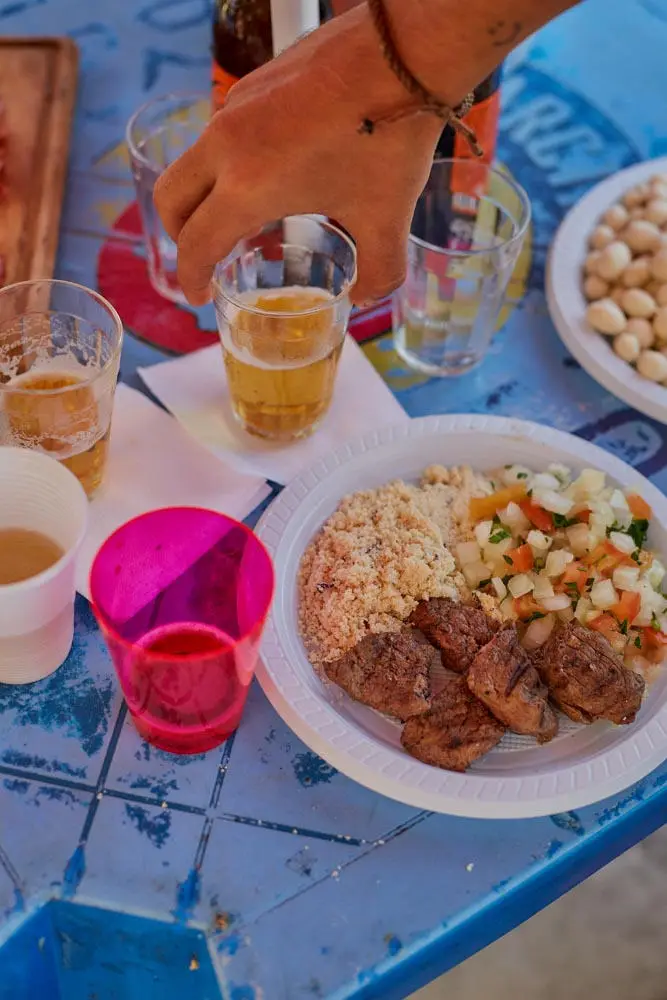 Churrasco na laje, com cerveja